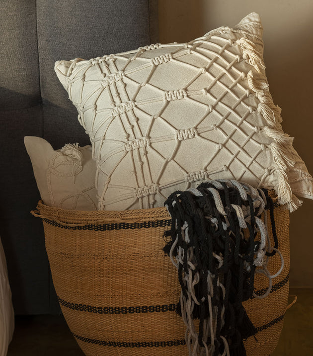 Capa de Almofada Decorativa Artesanal Macramê Elegante para Conforto e Estilo Boho