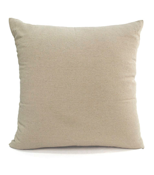 Capa de Almofada Xingu Areia Reciclada: Conforto Sustentável para seu Lar