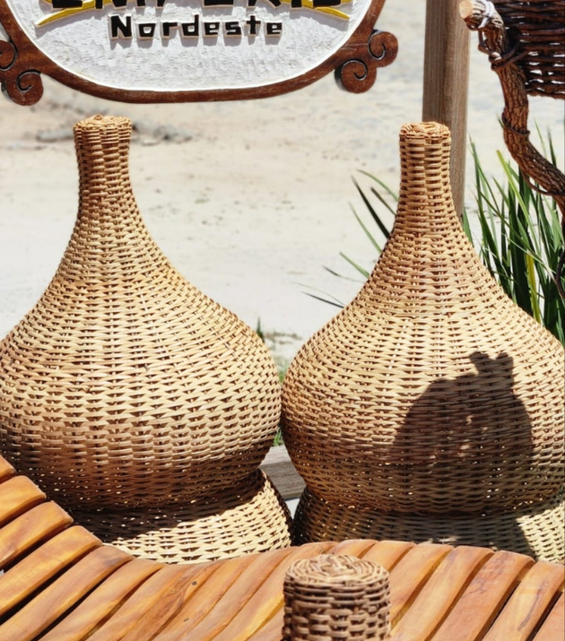 Luminária Gota Comprida 60 X 50 cm