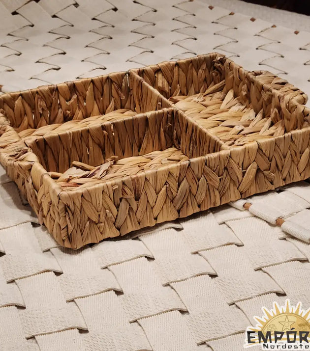 Cesto Fibra Natural c/ divisórias.