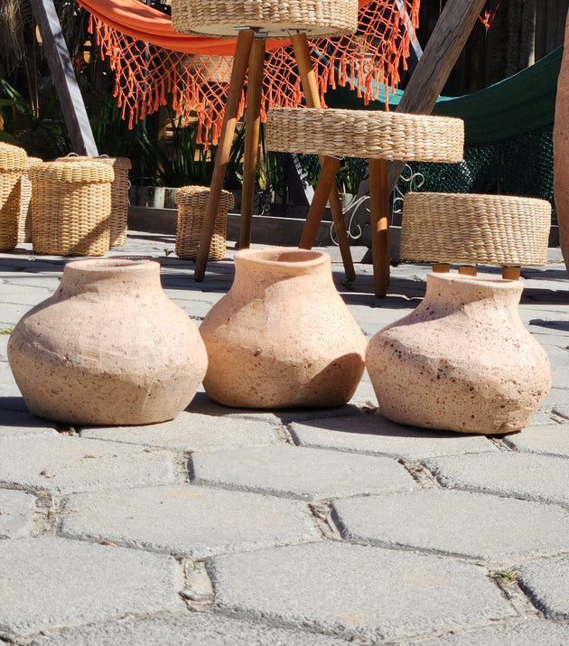 Vasos e Potes de Barro