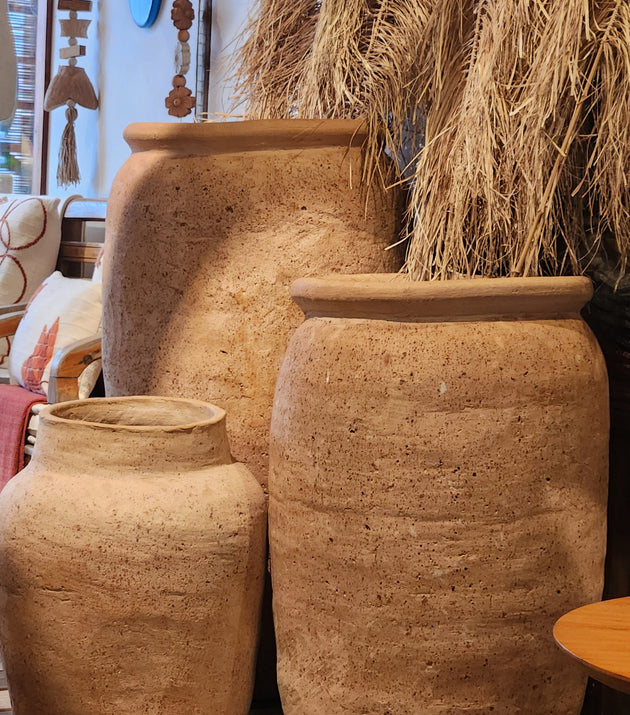 Vasos e Potes de Barro