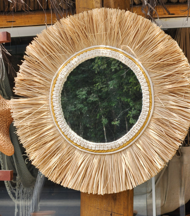 Espelho Palha da Costa c/ Macramê.