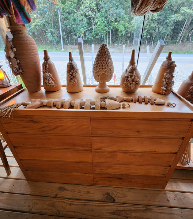 Cômoda 10 Gavetas Peroba Rosa.