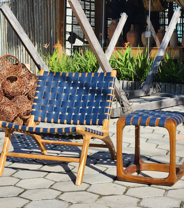 Banco Bungalow Couro Legítimo.