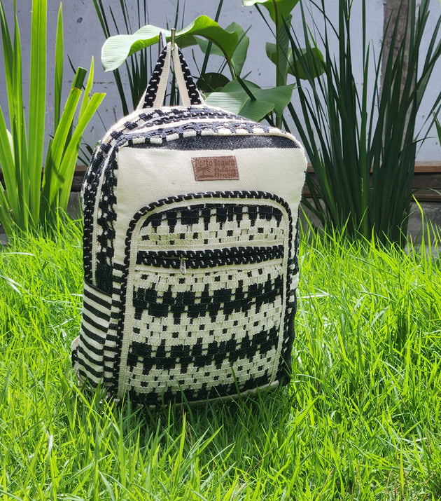 Mochila Tricô Porto Seguro.