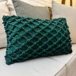 90_capa_almofada_baguete_macrame_verde_30x50_257_2_b73610351f50d1b4f2fd8f43146408b4.webp