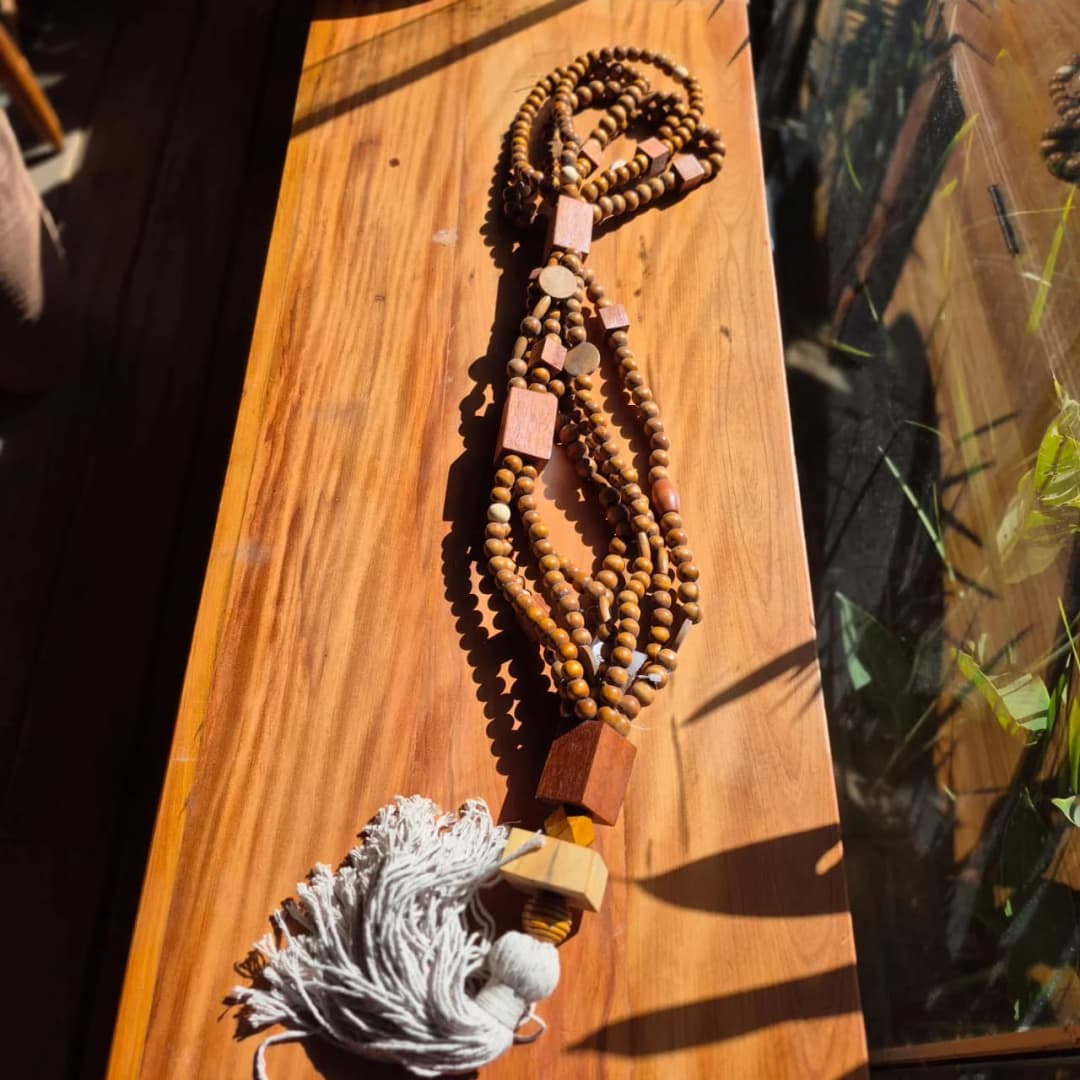 Colar De Mesa Madeira 17