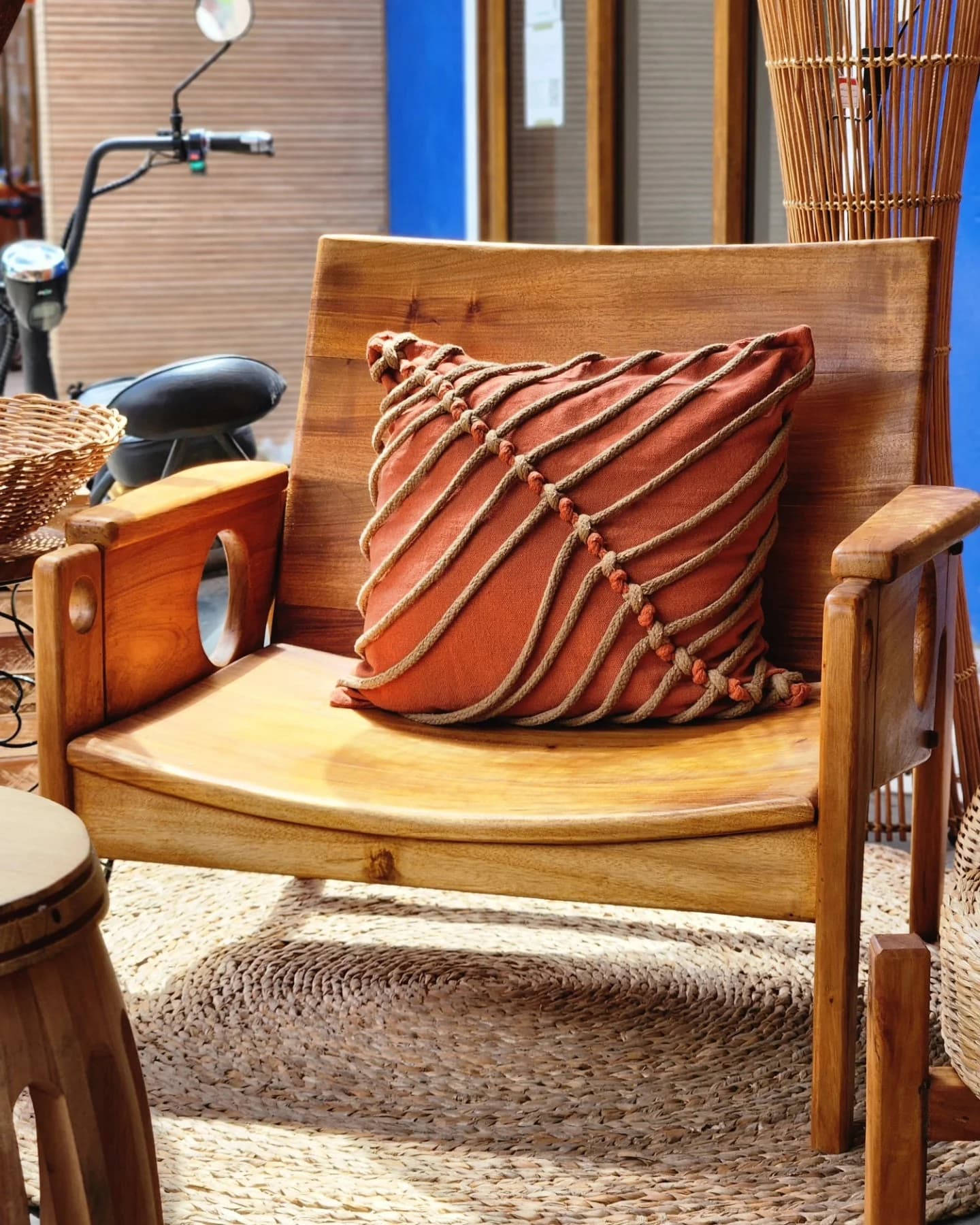 Poltrona São Paulo.