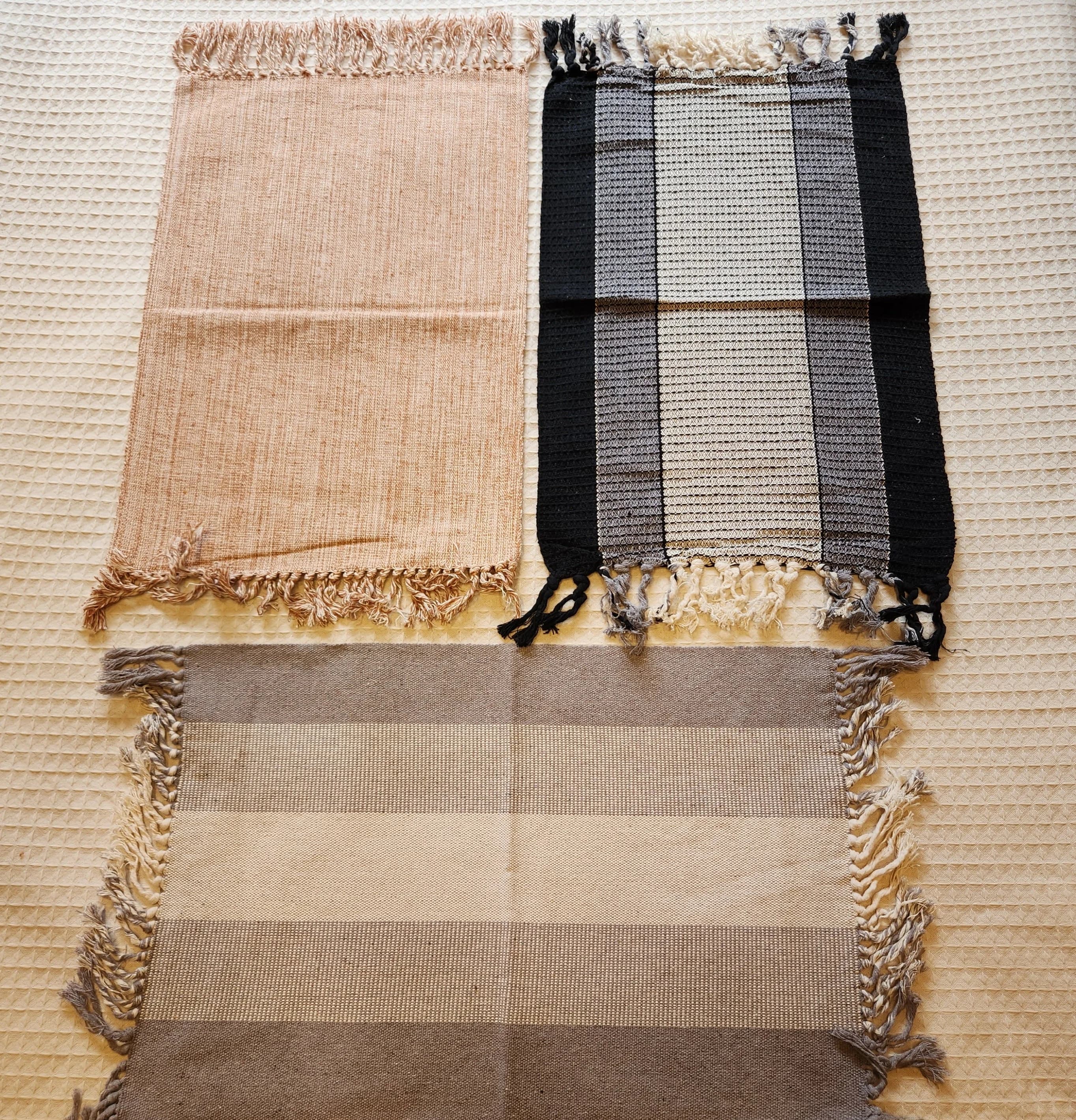 Kit Três Tapetinhos de Porta Simples