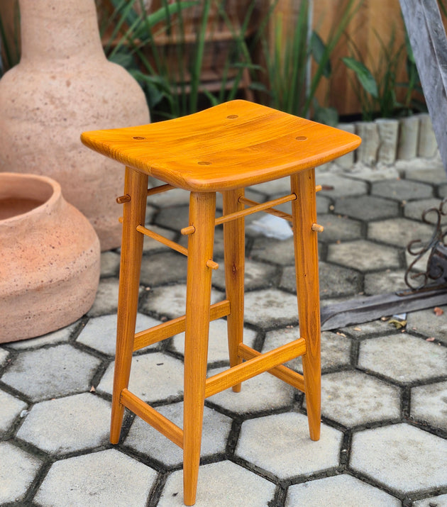 Banqueta coreana Madeira