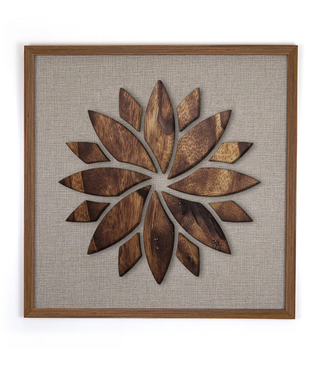 Quadro Artesanal Flor de Lótus Alto Relevo Decorativo para Casa Tukã