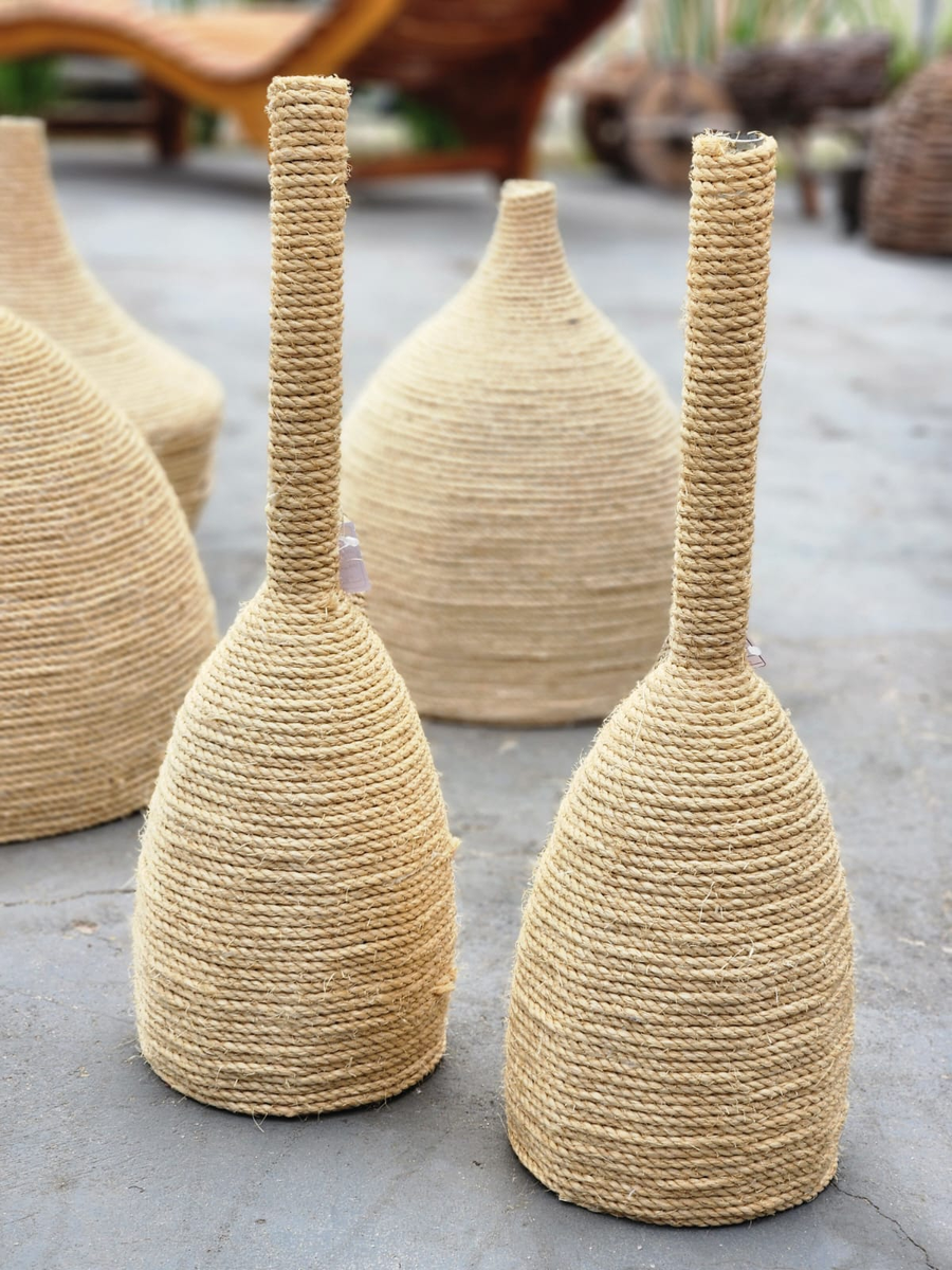 Luminária Pescoço fino Sisal