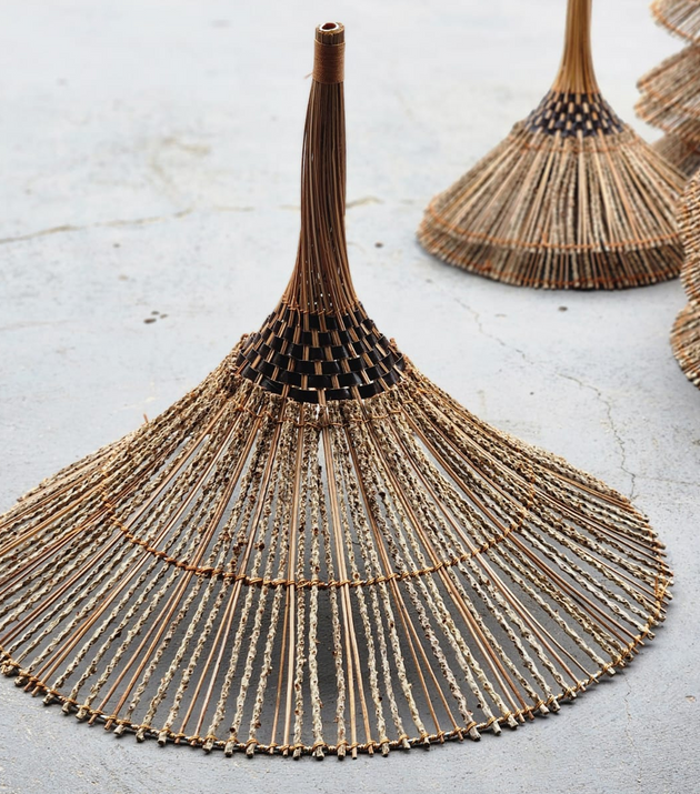 Luminária Chapéu Açaí