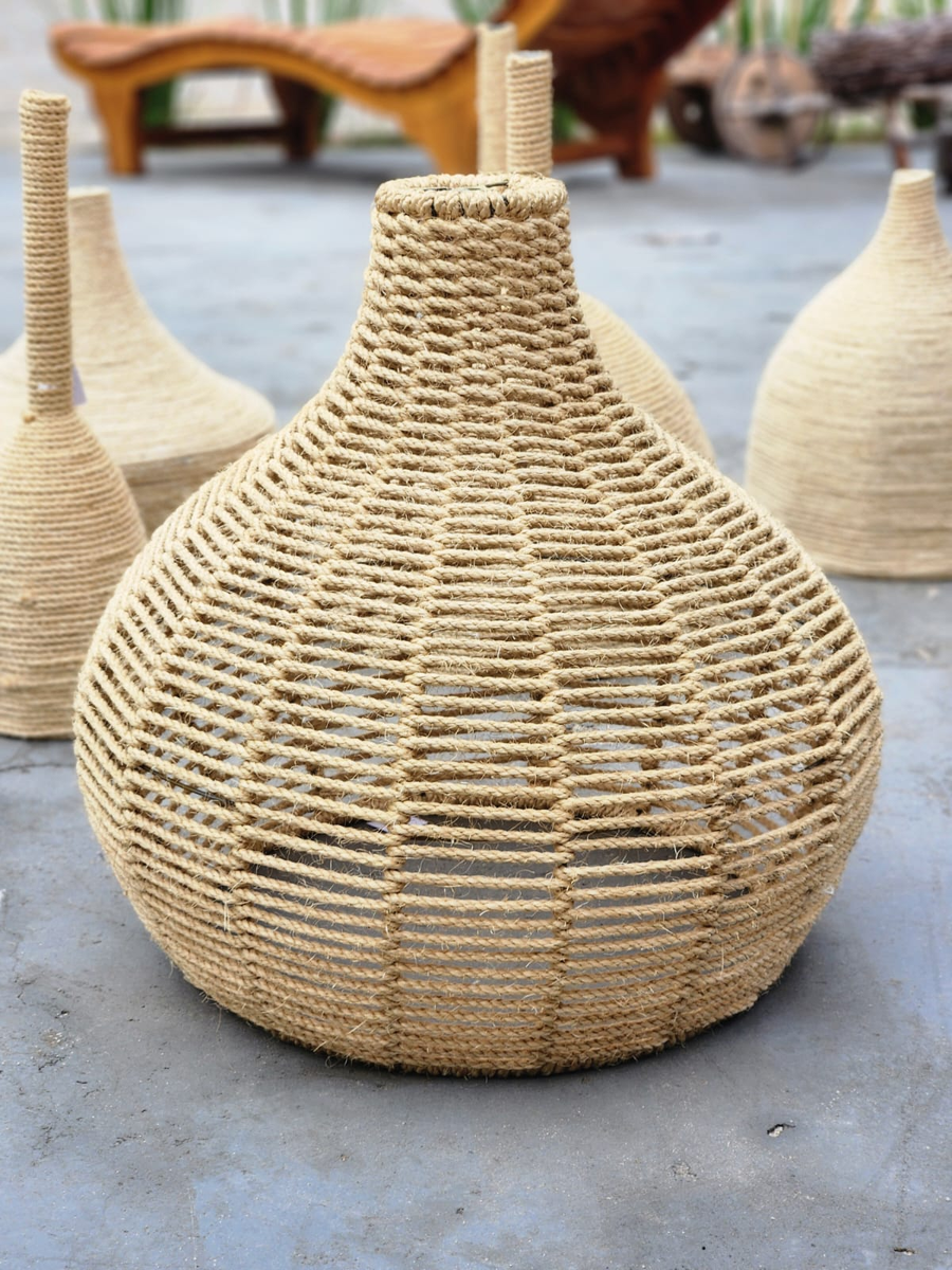 Luminária Gota Vazada Sisal