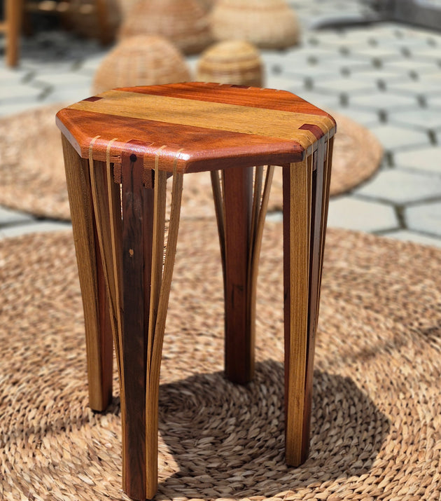 Banquinho Designer Emporio.