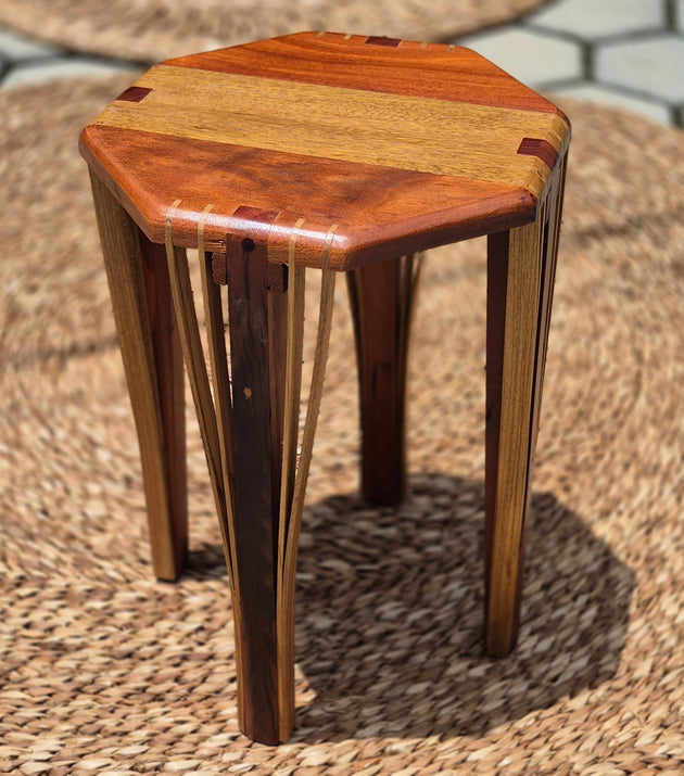 Banquinho Designer Emporio.