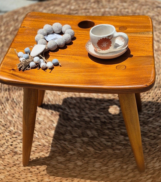 Banco Sergio Rodrigues quadrado.