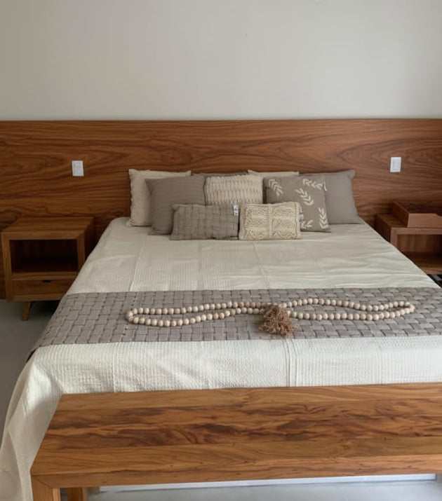 Cabeceira de Madeira Peroba. 2,5m